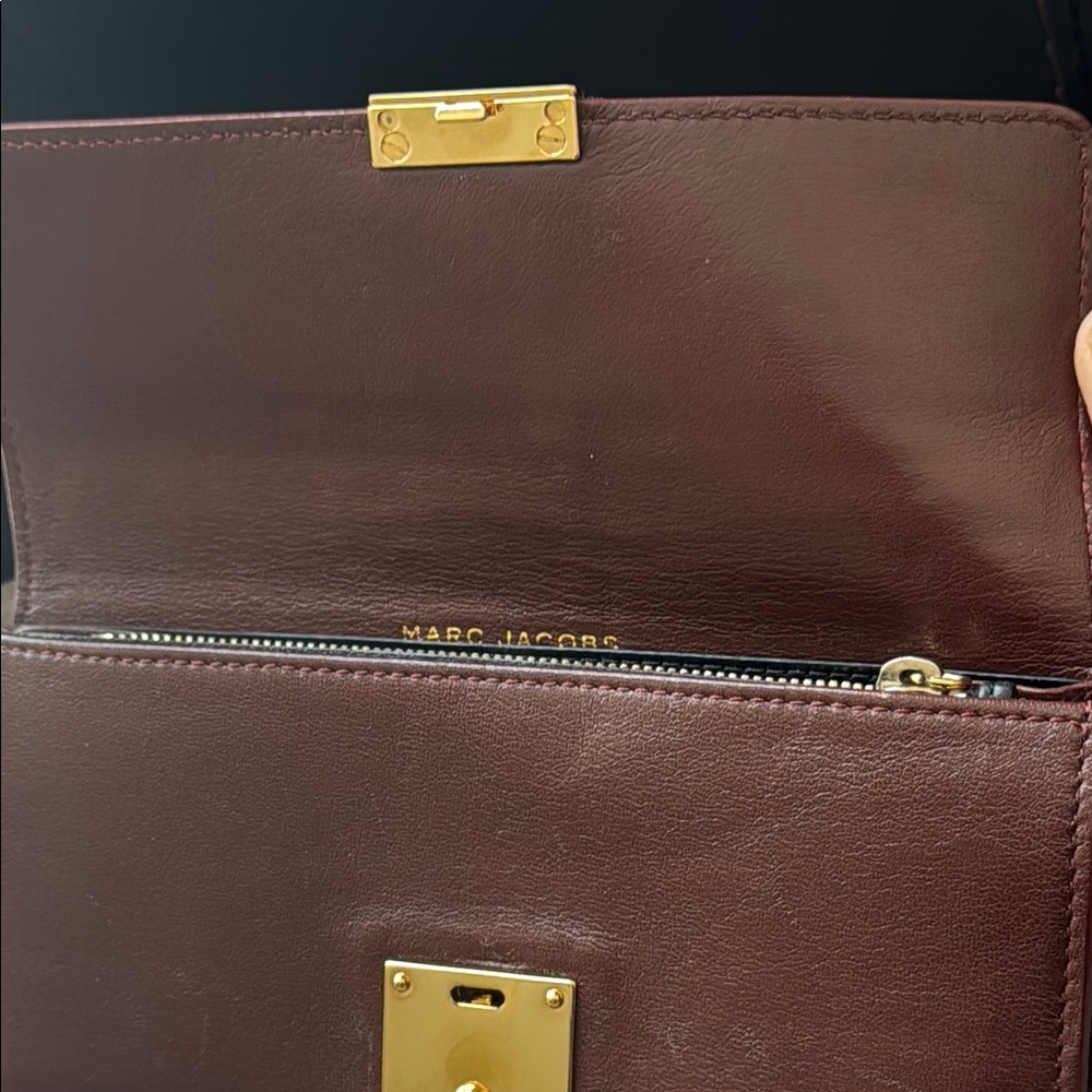 Marc Jacobs Brown Leather Wallet - Picture 4 of 11